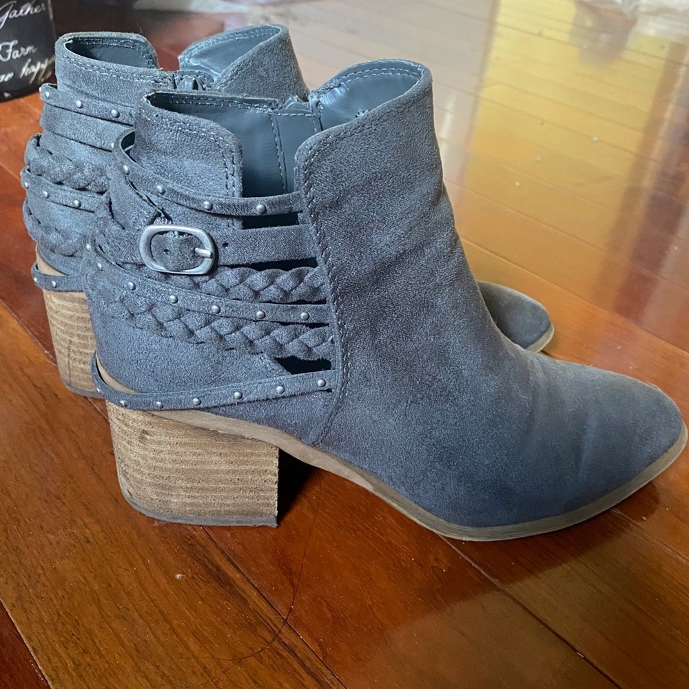 Carlos Santana suede ankle boots